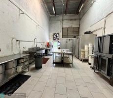 Commercial/industrial For Sale