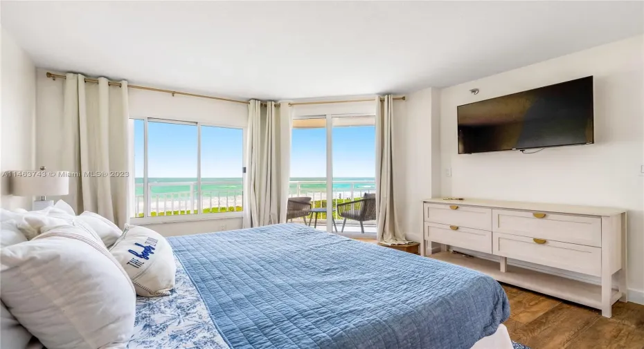 Master bedroom with direct Ocean views