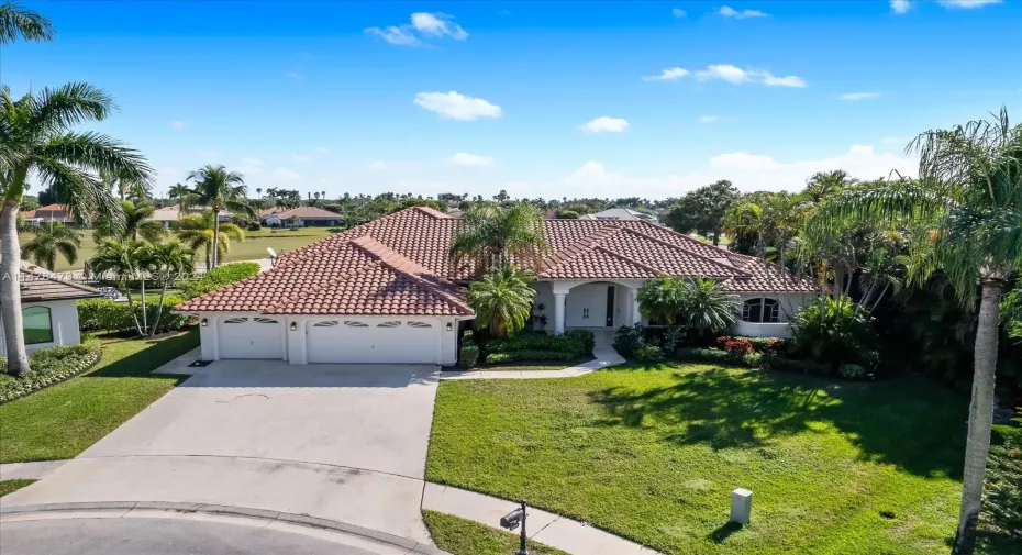 3 car garages
