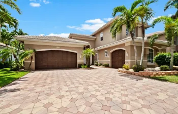 11241 Brandywine Lake Way Boynton Beach, FL 33473
Dave.properties
754-581-5077