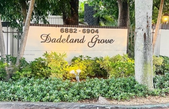 Welcome to Dadeland Grove located just inside the city limits of the Village of PINECREST!!