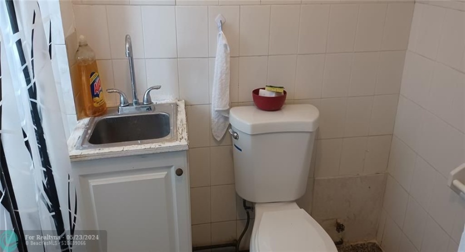 Efficiency bathroom
