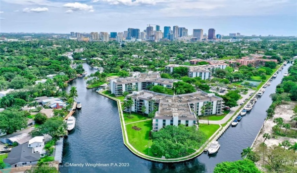 River Reach looking East toward Downtown © MWPA2024