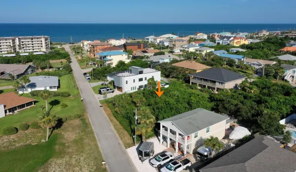 2 Lots walking distance to the ocean