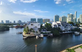 View from the balcony- Intracostal