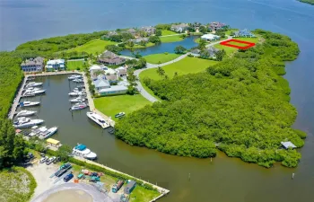 Beautiful riverfront lot + 65' marina slip