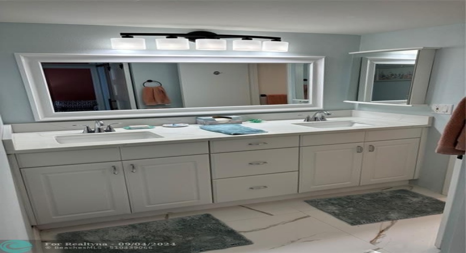 Double Vanity