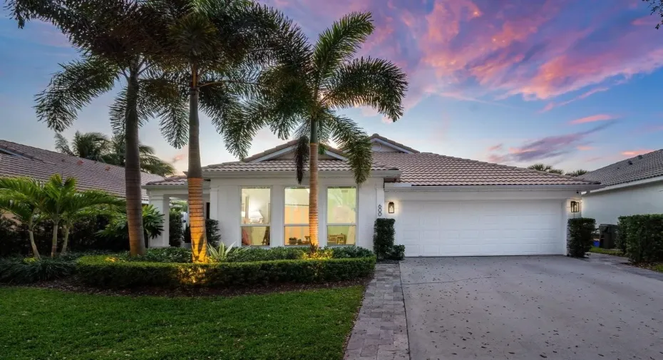 600 Anchor Pt Delray Lakes stunning at sunset