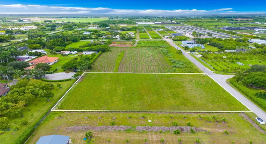 1.49 ACRE OF BUILDABLE LAND IN BONANZA. THIS IS AN EQUESTRIAN COMMUNITY, BUILD YOUR DREAM HOME! EAST FACING PROPERTY 215X302