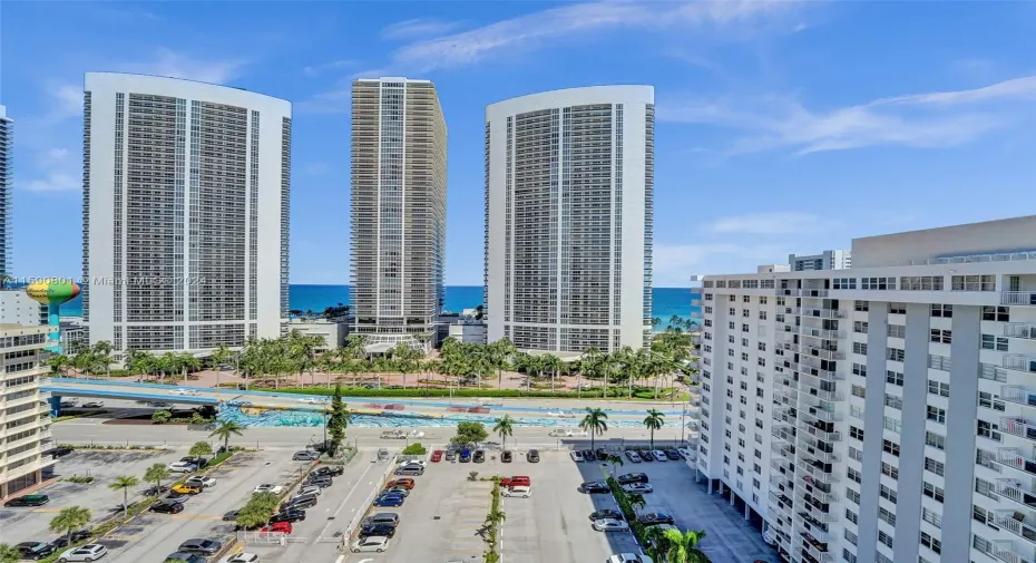 WAKE UP TO STUNNING OCEAN AND INTRACOASTAL VIEWS EVERY MORNING!