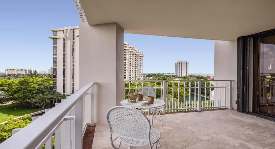 Wrap-around Balcony with Garden & Bay Views