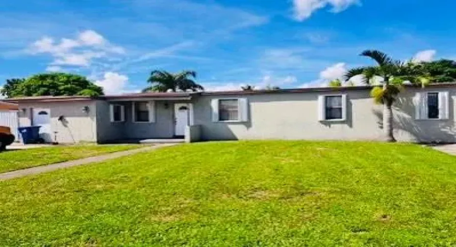 1815 NW 121 ST Street Front of House and Big Yard