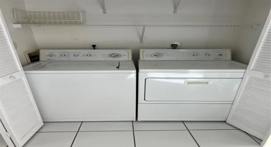 Full size Washer and Dryer on main floor