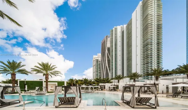 Pool deck (1 of 5) Resort style pools at Paramount Miami Worldcenter