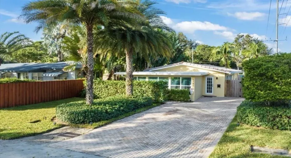 Welcome to this charming and spacious home located in 1145 NE 12th Avenue Ft. Lauderdale