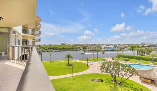 Intercoastal and Pool View