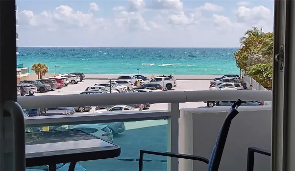 Direct Ocean View!!