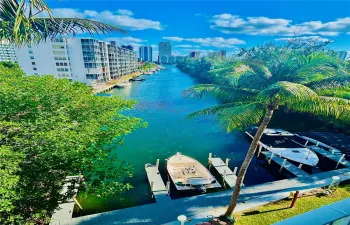 balcony and dock