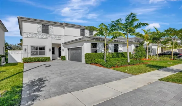 beautiful open concept area for entertaining and family get togethers