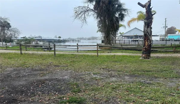 Looking towards water and Tipsy Tarpon bar/restaurant