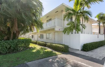 Well maintained complex in East Ft. Lauderdale