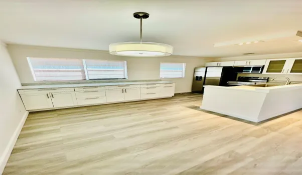 Open Kitchen/Dining Area