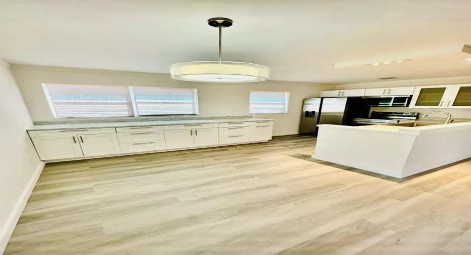 Open Kitchen/Dining Area