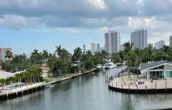 Amazing intracoastal views from your balcony.