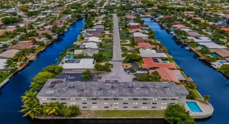 Coral Point Building