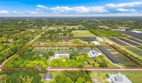 5+ ACRES OLD WORLD EXOTICS FISH BUSINESS TO INCL ALL BUS RELATED ITEMS AND EQUIPMENT, 3/2 POOL HOME PLUS BONUS ROOM ON LOWER LEVEL OFF POOL.SERVICE ENTRY LEADS INTO A DBL DECKER CBS WAREHOUSE W/ OFFICE SUITES & BATH THATS APPROX 6200 SQ.FT. GROUNDS CONSIST OF ASST FRUIT, IN GROUND POOLS, THERE ARE NO WATER BILLS OR CITY TAX ON THIS AGRI EXEMPT PROPERTY . FISH CAN BE NEGIOTATED