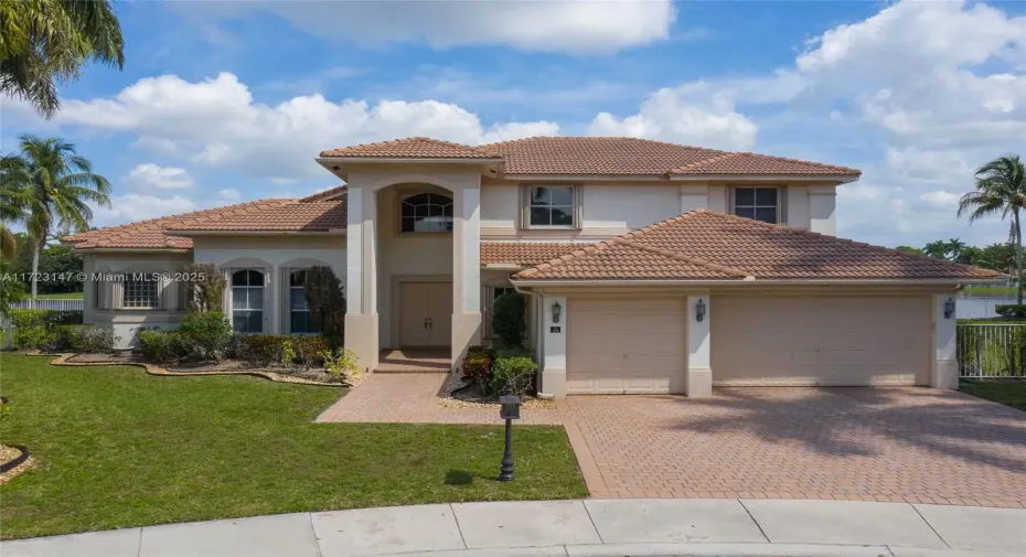 Your New Home 934 Gulfstream Ct Weston