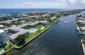 2 Bedroom / 2 Bath unit located in this hidden gem community located in Deerfield Beach right on the main intracoastal