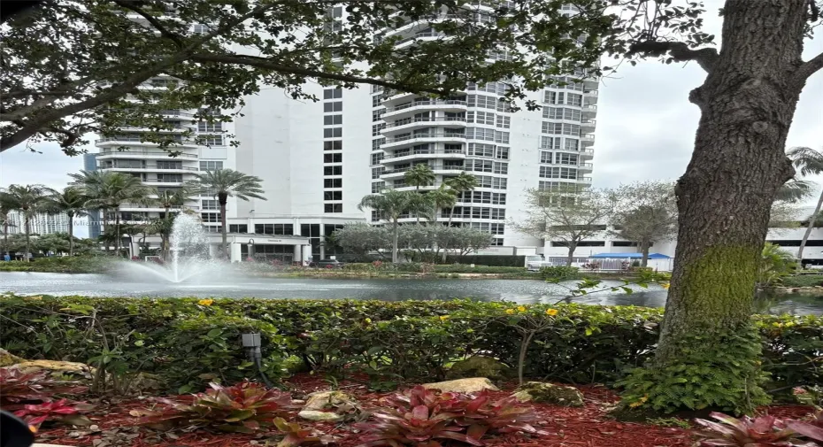 Mystic Pointe
