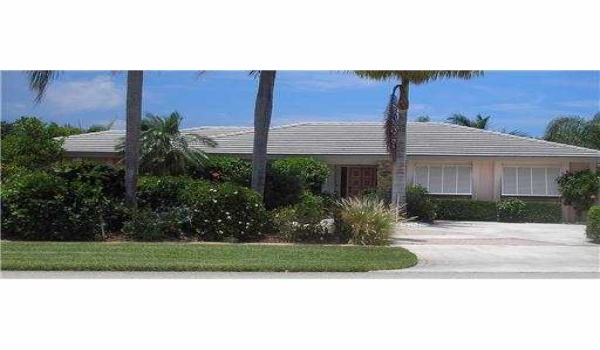1685 Bowood Road, North Palm Beach, Florida 33408, 4 Bedrooms Bedrooms, ,2 BathroomsBathrooms,Single Family,For Sale,Bowood,RX-10903237