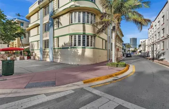 Located across from the beach, steps to stores, and the best dining experience!
