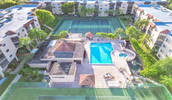 Easy walk to all amenities