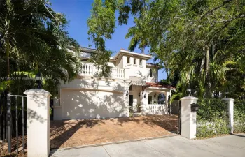 Townhouse For Sale
