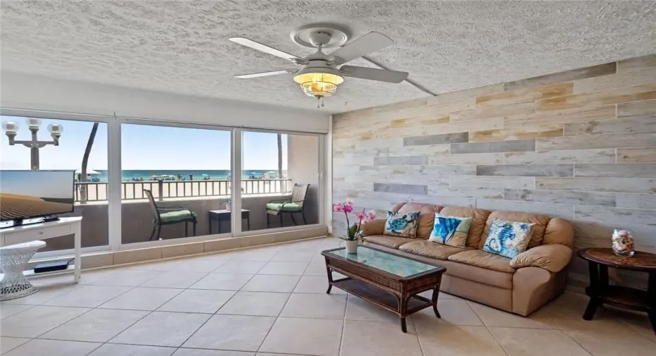 SPACIOUS LIVING AREA
