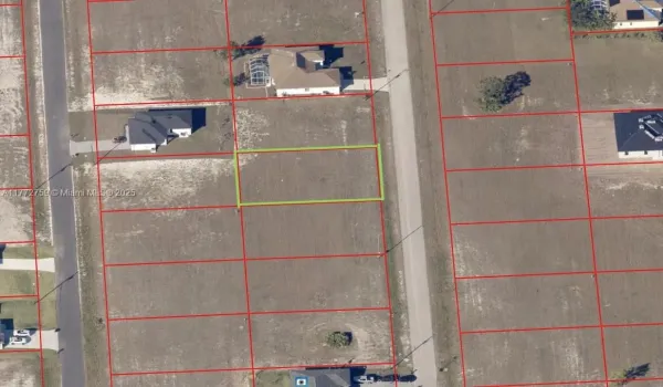 10,018 SqFt Land