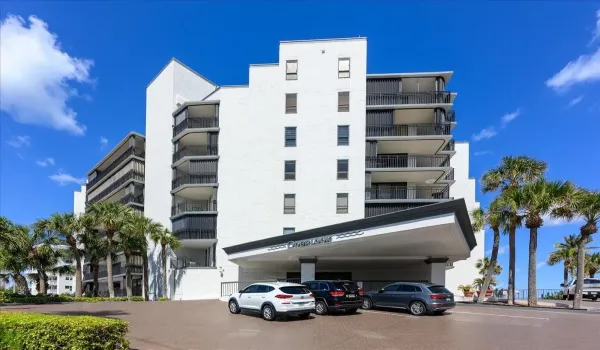 BUILDING FRONT