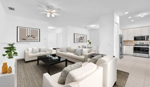 VIRTUAL STAGED Social areas
