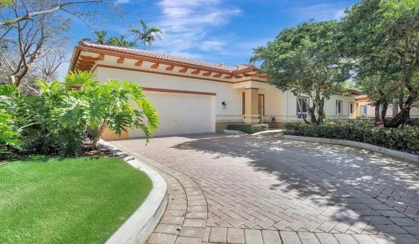 Welcome to this stunning remodeled modern elegant lakefront villa!
