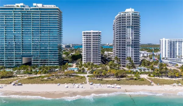 Expansive great room with ocean views