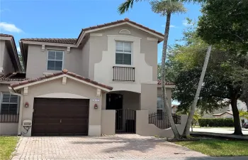 Townhouse For Sale