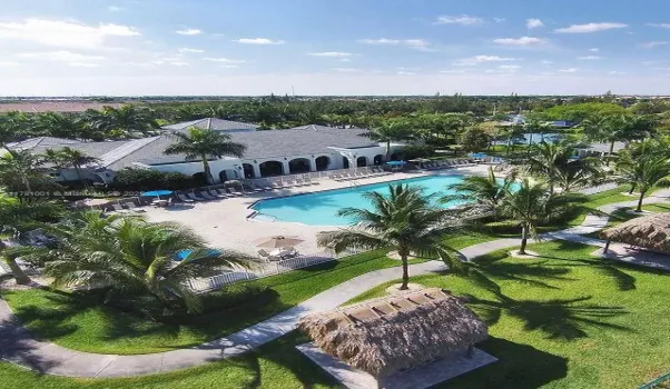 Islands at Doral Clubhouse