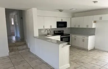 ROOM 4 BACK