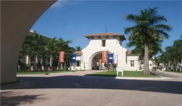 Exterior Front