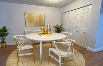 Virtual Staging Dining Room