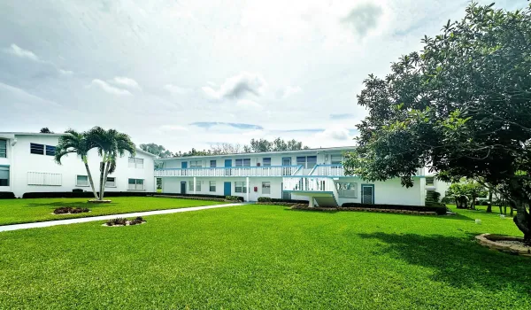 Well Maintained Garden Building