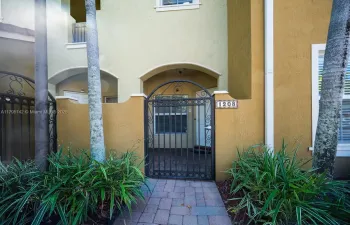 Townhouse For Sale